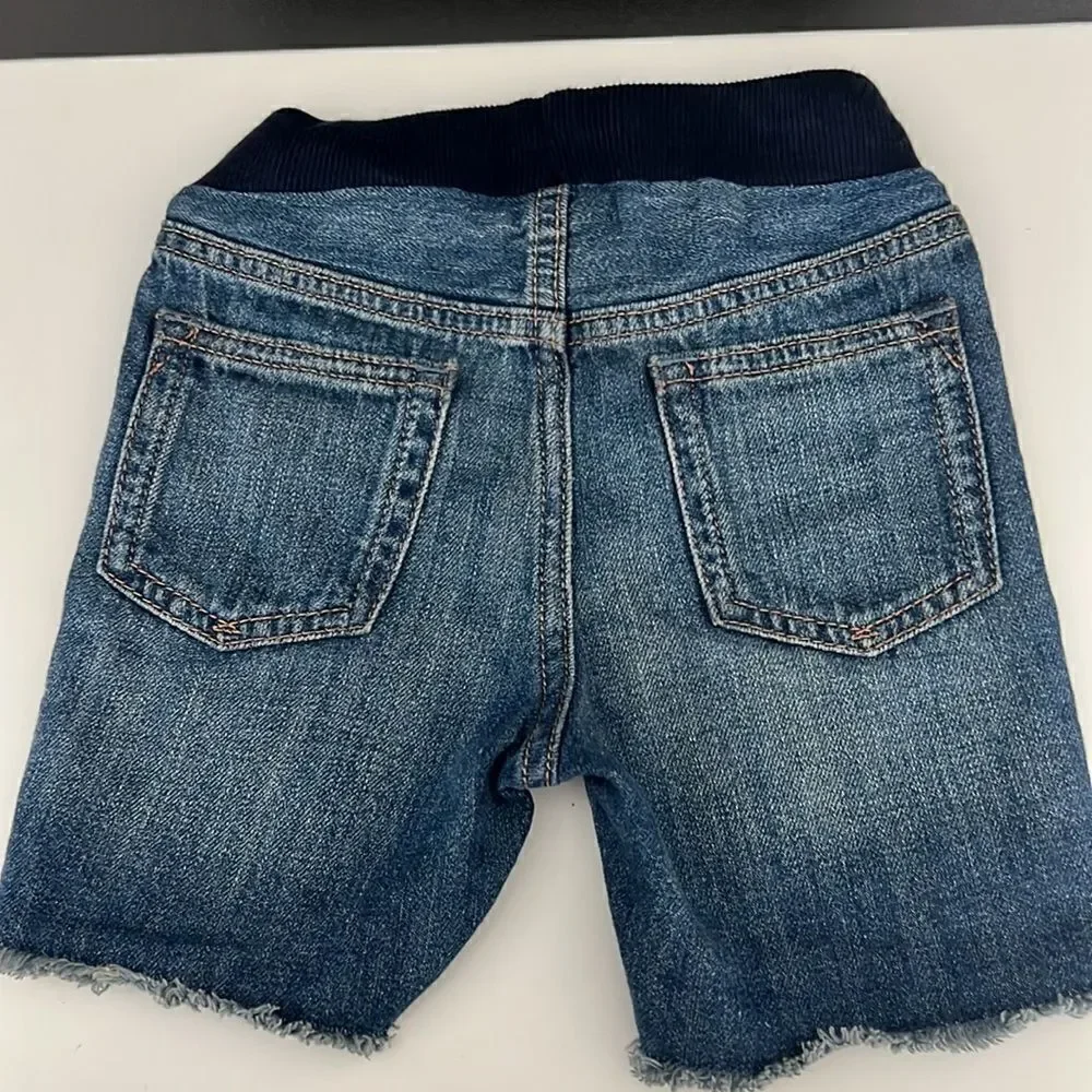 Toddler Gap Bundle 2 Tops 1 Denim Shorts